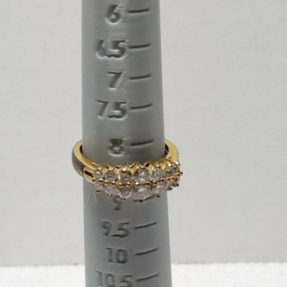 Vintage Gold Tone Two Row Cubic Zirconia Cluster Band Ring Size 8.25